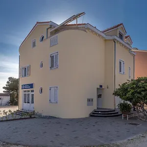 Dalmata Biograd Apartment